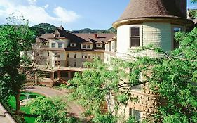 Cliff House Hotel Colorado